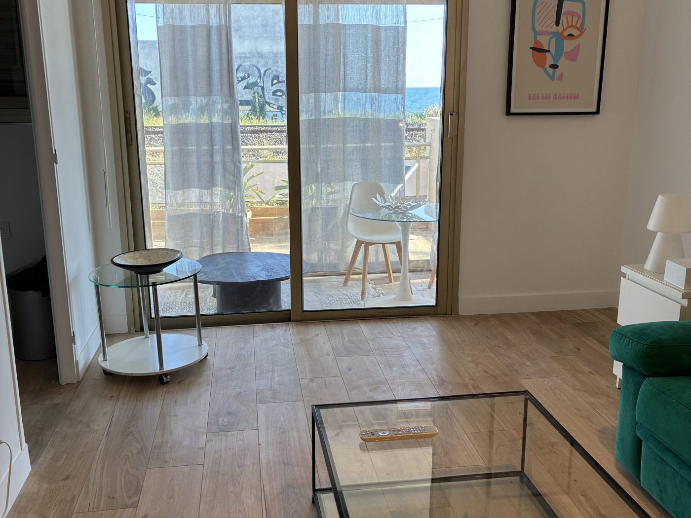 Coin nuit et miroir — Brin d’Azur, Juan-les-Pins