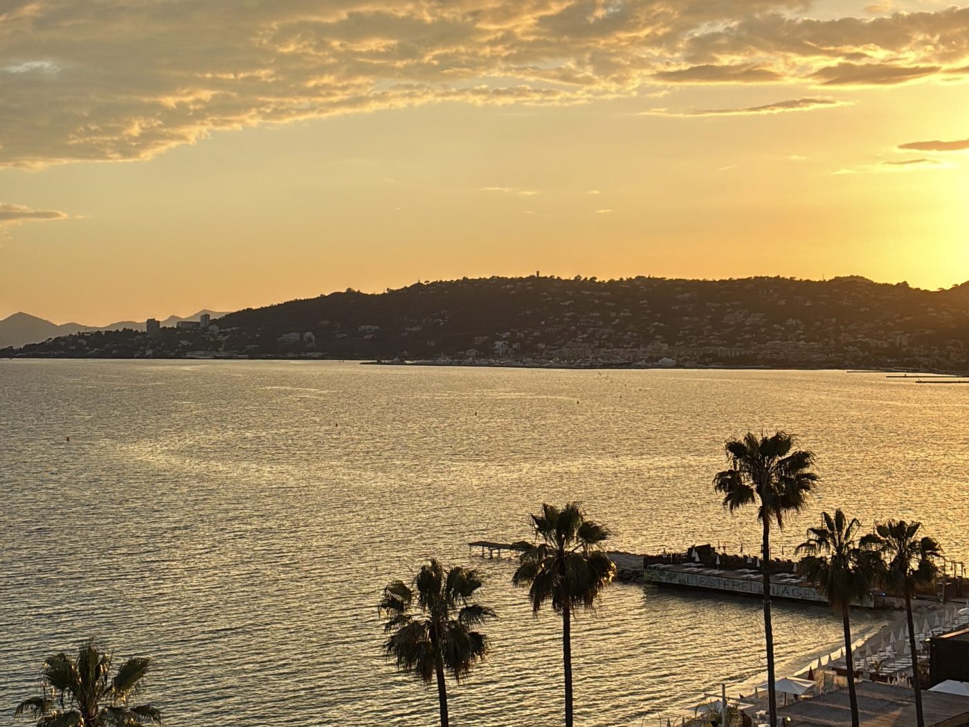 Coucher de soleil baie Juan-les-Pins — Antibes · Juan-les-Pins